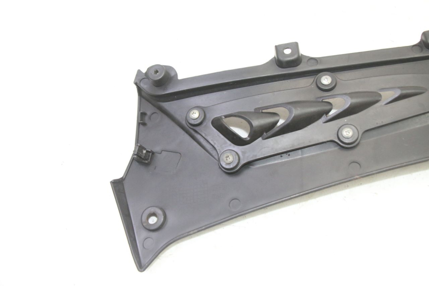 photo de CACHE SOUS SELLE GAUCHE MAG POWER R-STREET 50 (2016 - 2025)