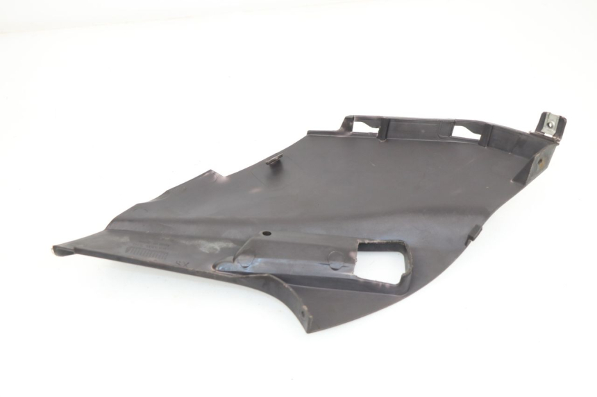 photo de CACHE SOUS SELLE GAUCHE APRILIA SPORT CITY SPORTCITY 125 (2005 - 2008)