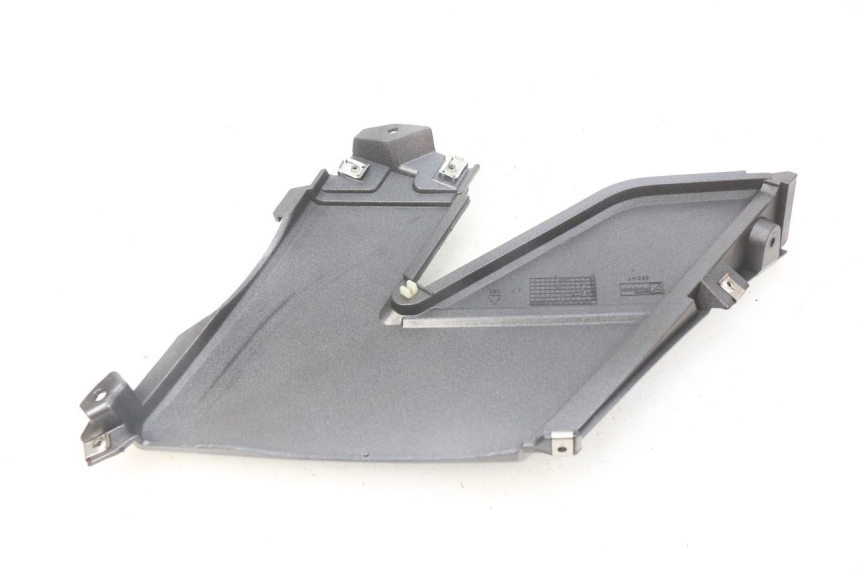photo de CACHE SOUS SELLE GAUCHE APRILIA SRV 850 (2012 - 2017)