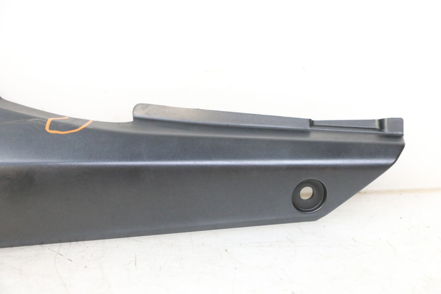 photo de CACHE SOUS SELLE GAUCHE SUZUKI GSX F GSXF 650 (2007 - 2015)