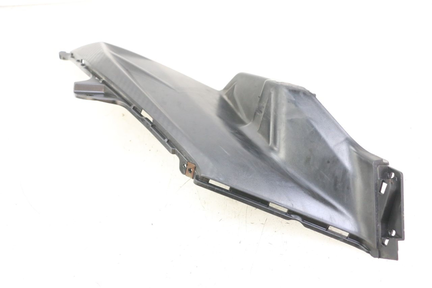photo de CACHE SOUS SELLE GAUCHE SYM ORBIT III 3 4T 50 (2018 - 2021)