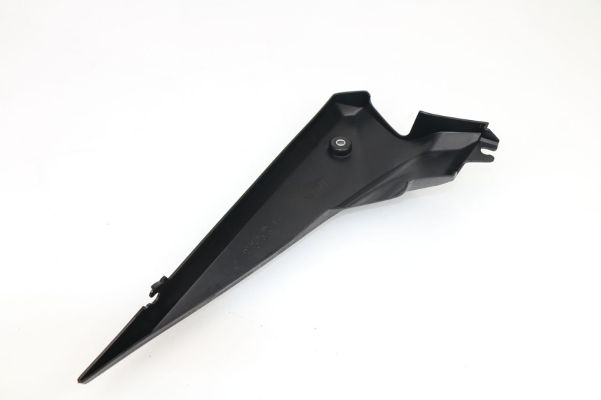 photo de CACHE SOUS SELLE GAUCHE YAMAHA XJ6 ABS 600 (2008 - 2016)