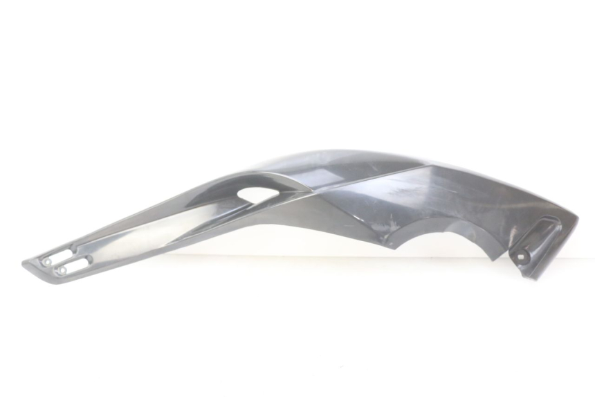 photo de CACHE SOUS SELLE GAUCHE YAMAHA XP T-MAX TMAX ABS 500 (2004 - 2007)