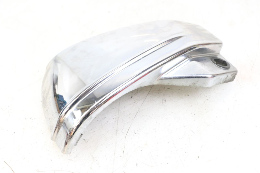 photo de CACHE SOUS SELLE GAUCHE YAMAHA XVS DRAG STAR DRAGSTAR 650 (1997 - 2007)