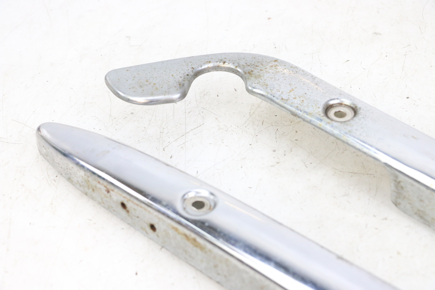 photo de CACHE SOUS SELLE SUZUKI GZ MARAUDER 125 (1998 - 2004)