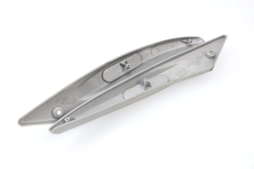 photo de CACHE SOUS SELLE PIAGGIO LIBERTY 4T 50 (2009 - 2015)