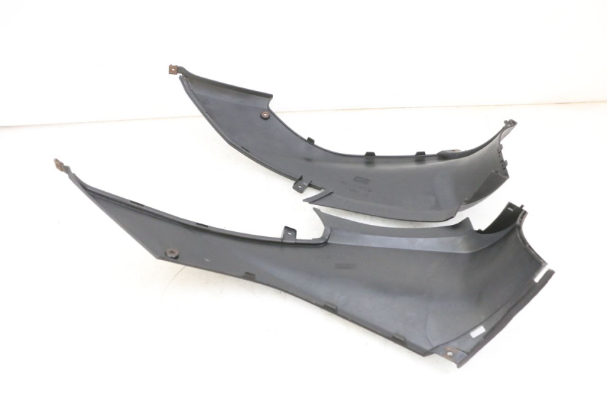 photo de CACHE SOUS SELLE YAMAHA NEOS NEO'S 4T 50 (2008 - 2016) - Gros plan technique