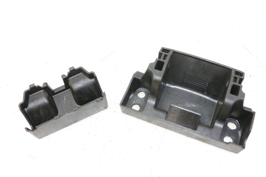 photo de CACHE SOUS SELLE HONDA PCX (JF57/JF64) 125 (2014 - 2018)