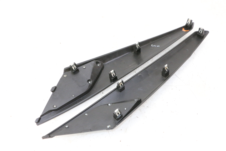 photo de CACHE SOUS SELLE APRILIA SXR 50 (2021 - 2023)