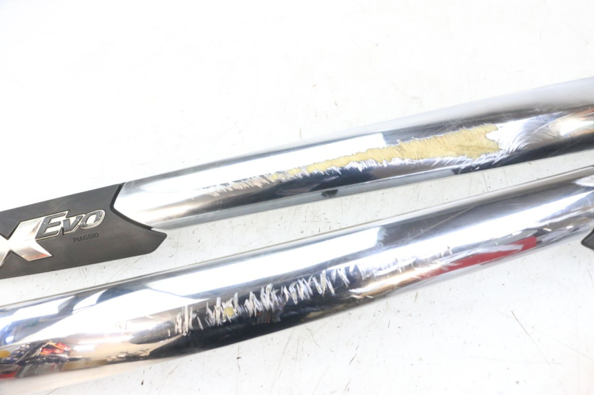 photo de CACHE SOUS SELLE PIAGGIO XEVO - X EVO 125 (2007 - 2017) - Zoom état d’usage