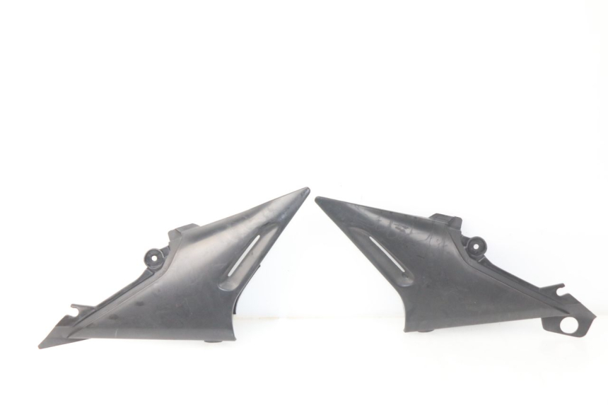 photo de CACHE SOUS SELLE YAMAHA XJ600 XJ DIVERSION 600 (1992 - 1997)