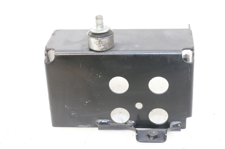 photo de CACHE SOUS SELLE YAMAHA XJ6 ABS 600 (2008 - 2016)