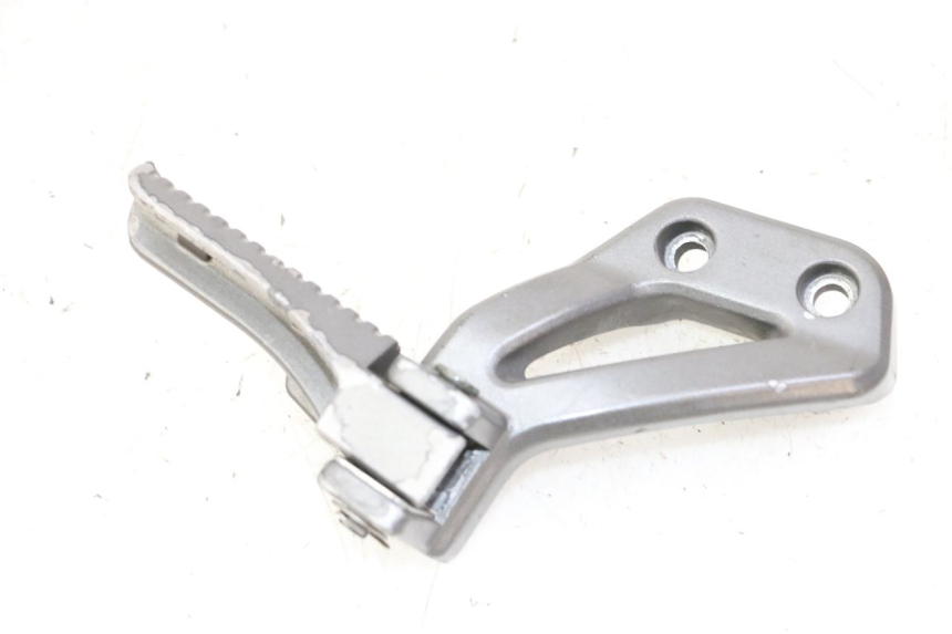 photo de CALE PIED ARRIERE DROIT ORCAL CAVARO 4T 50 (2019 - 2023)