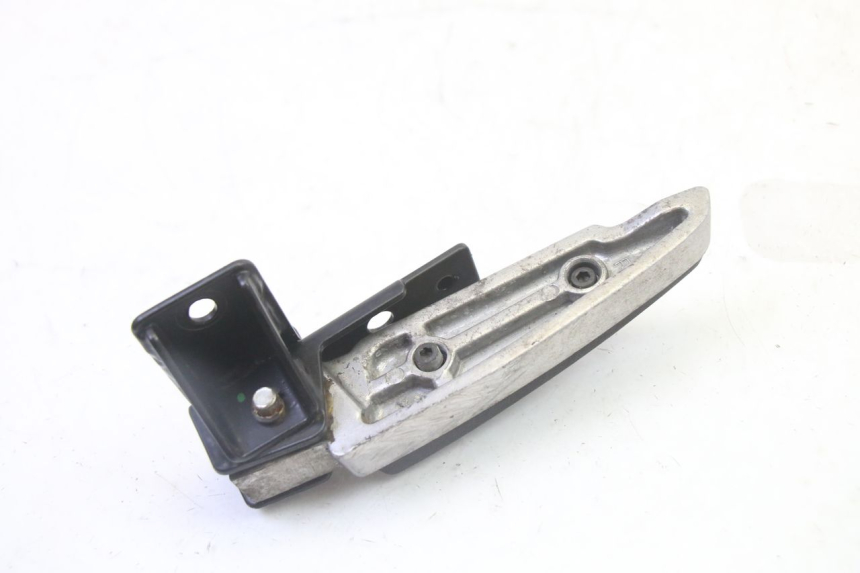 photo de CALE PIED ARRIERE DROIT PEUGEOT CITYSTAR 50 (2013 - 2017)