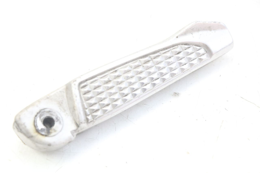 photo de CALE PIED ARRIERE DROIT HONDA FORZA 125 (2015 - 2016)