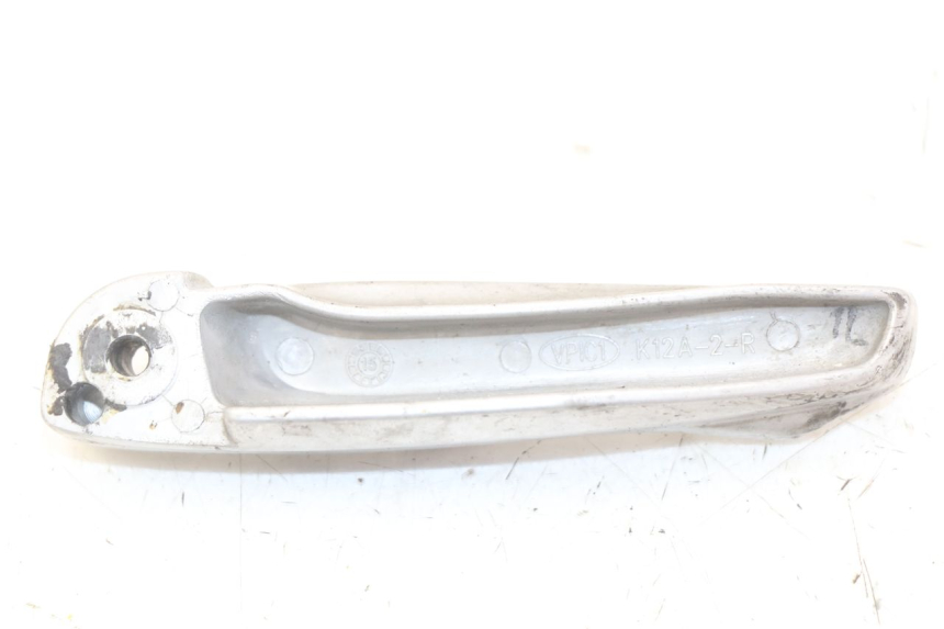 photo de CALE PIED ARRIERE DROIT HONDA FORZA 125 (2015 - 2016)