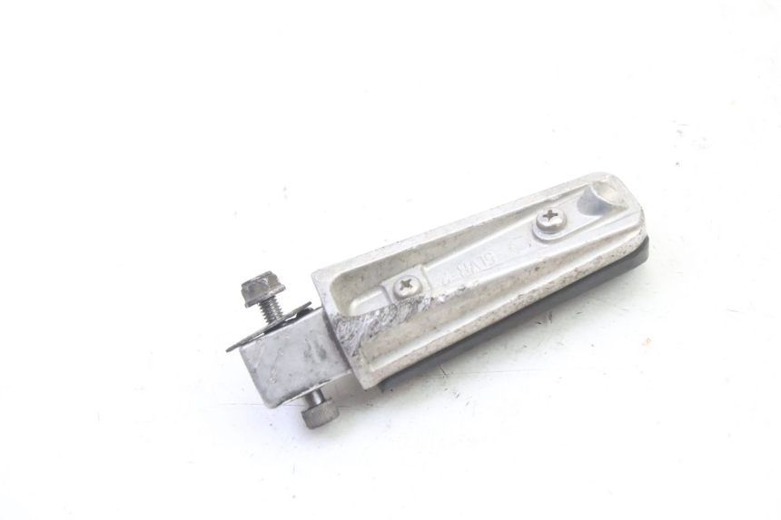 photo de CALE PIED ARRIERE DROIT YAMAHA FZ6 FAZER S2 600 (2007 - 2011)