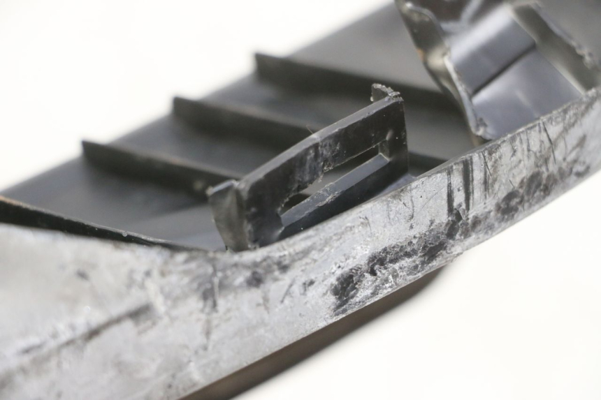 photo de CALE PIED ARRIERE DROIT KYMCO GRAND DINK 125 (2008 - 2014)