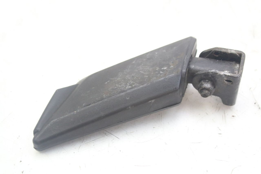 photo de CALE PIED ARRIERE DROIT PEUGEOT KISBEE 4T 50 (2010 - 2017)