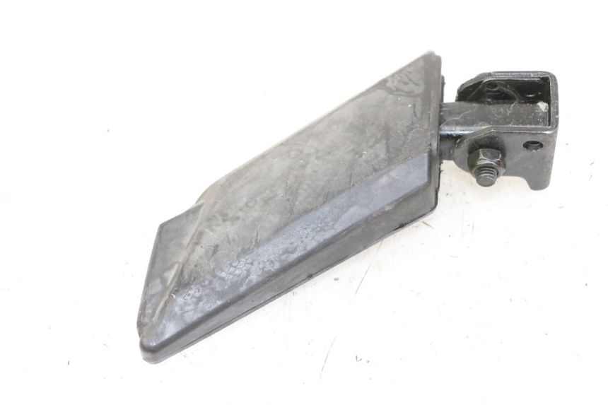 photo de CALE PIED ARRIERE DROIT PEUGEOT KISBEE 4T 50 (2010 - 2017) - Vue d’ensemble