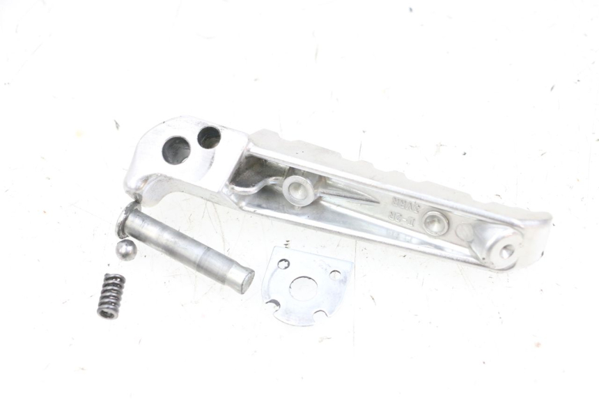 photo de CALE PIED ARRIERE DROIT YAMAHA MT-07 MT07 ABS 700 (2018 - 2020) - Zoom état d’usage