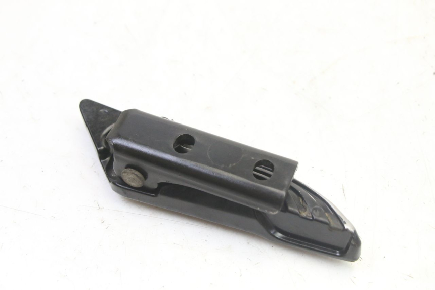 photo de CALE PIED ARRIERE DROIT PIAGGIO NEW TYPHOON 50 (2018 - 2021)