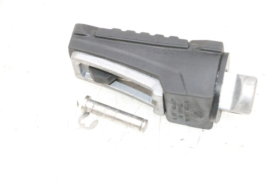 photo de CALE PIED ARRIERE DROIT BMW R GS 1250 (2021 - 2024) - Vue d’ensemble