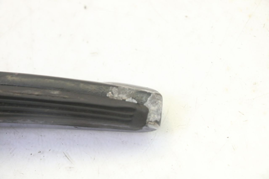 photo de CALE PIED ARRIERE DROIT GILERA RUNNER SP 50 (2009 - 2017)