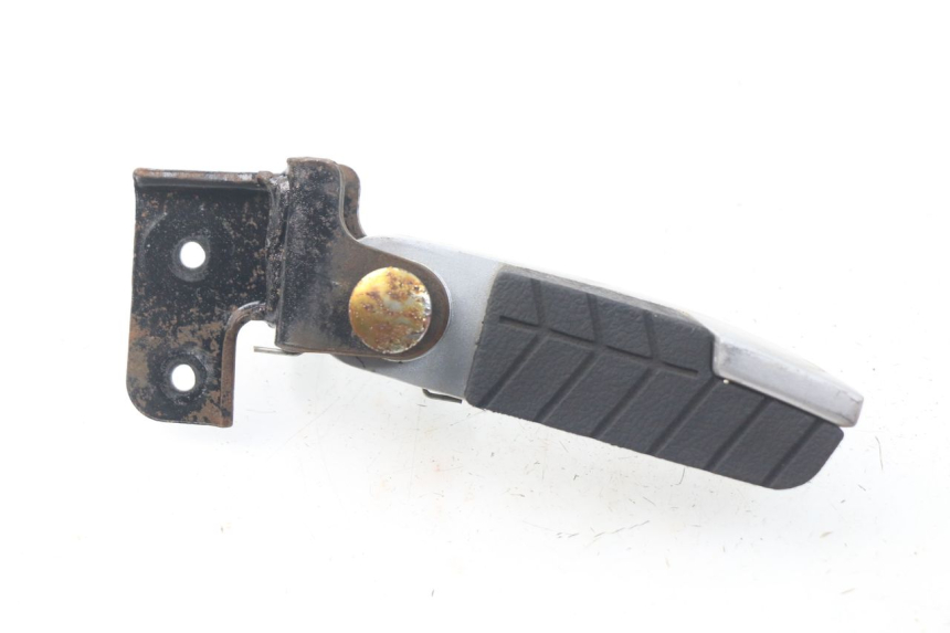 photo de CALE PIED ARRIERE DROIT DAELIM S3 125 (2010 - 2017)