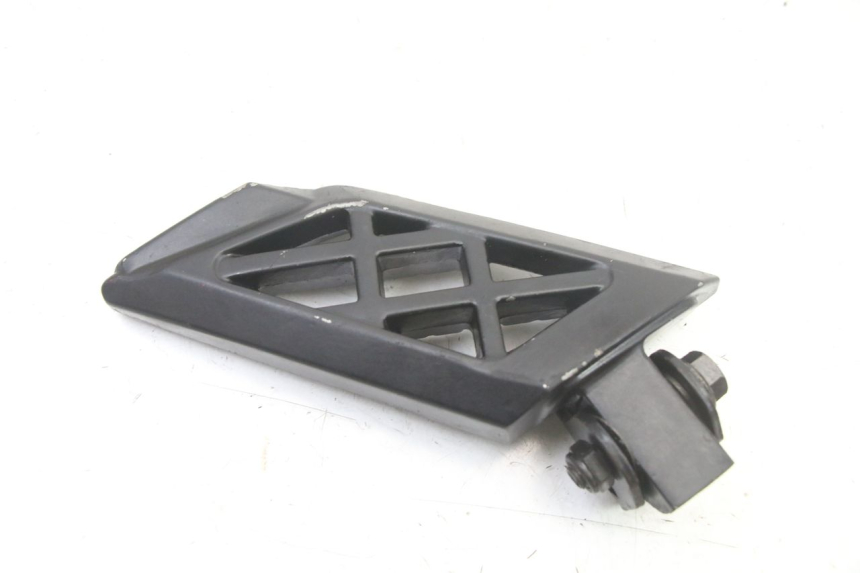 photo de CALE PIED ARRIERE DROIT PEUGEOT STREETZONE I 2T 50 (2018 - 2020)