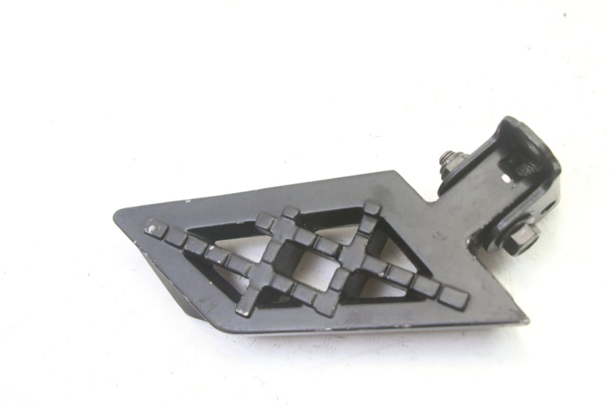 photo de CALE PIED ARRIERE DROIT PEUGEOT STREETZONE I 2T 50 (2018 - 2020)