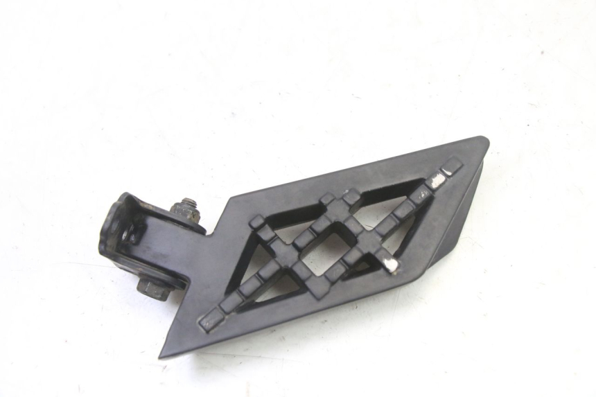 photo de CALE PIED ARRIERE DROIT PEUGEOT STREETZONE I NAKED 2T 50 (2018 - 2020)