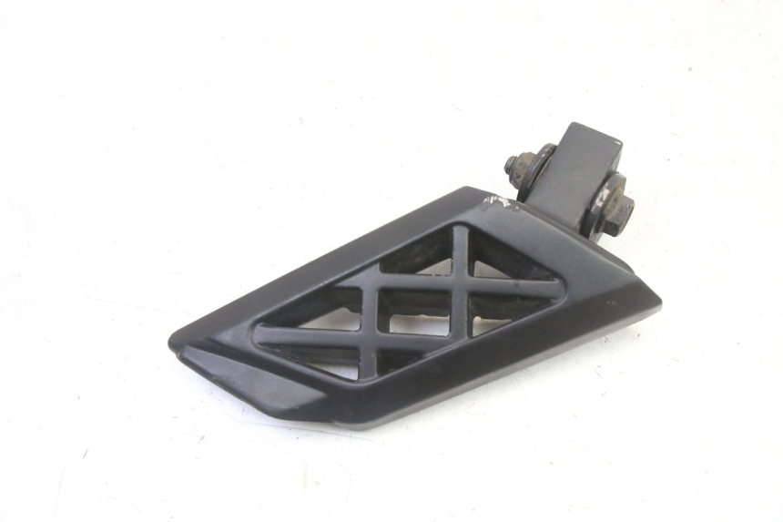 photo de CALE PIED ARRIERE DROIT PEUGEOT STREETZONE I NAKED 2T 50 (2018 - 2020)