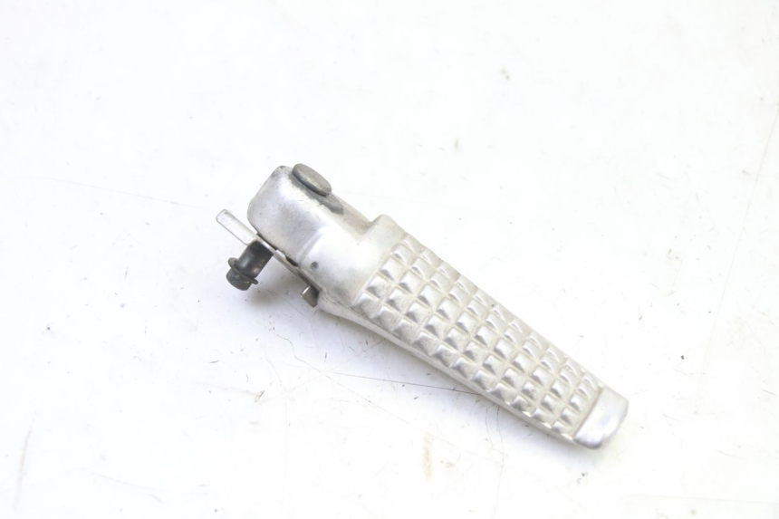 photo de CALE PIED ARRIERE DROIT SUZUKI SV S 650 (2003 - 2009)