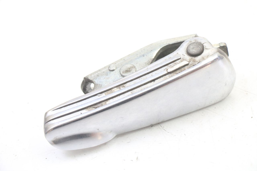 photo de CALE PIED ARRIERE DROIT PIAGGIO VESPA GRANTURISMO 125 (2003 - 2007)