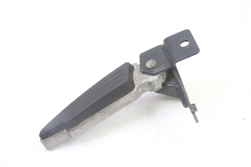 photo de CALE PIED ARRIERE GAUCHE PEUGEOT CITYSTAR 50 (2013 - 2017)