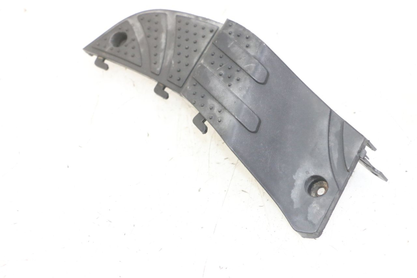 photo de CALE PIED ARRIERE GAUCHE SYM FIDDLE 2 50 (2008 - 2013)