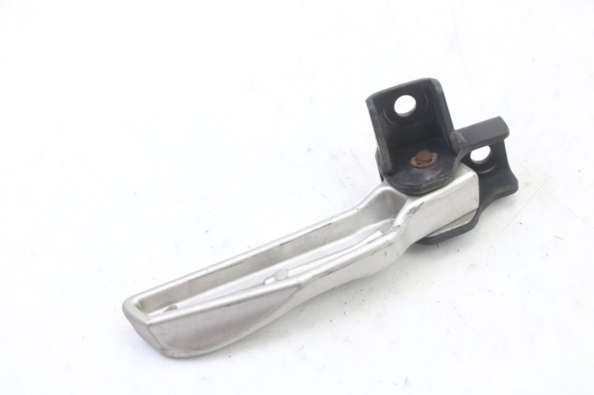 photo de CALE PIED ARRIERE GAUCHE SYM FIDDLE 3 III 125 (2014 - 2020)