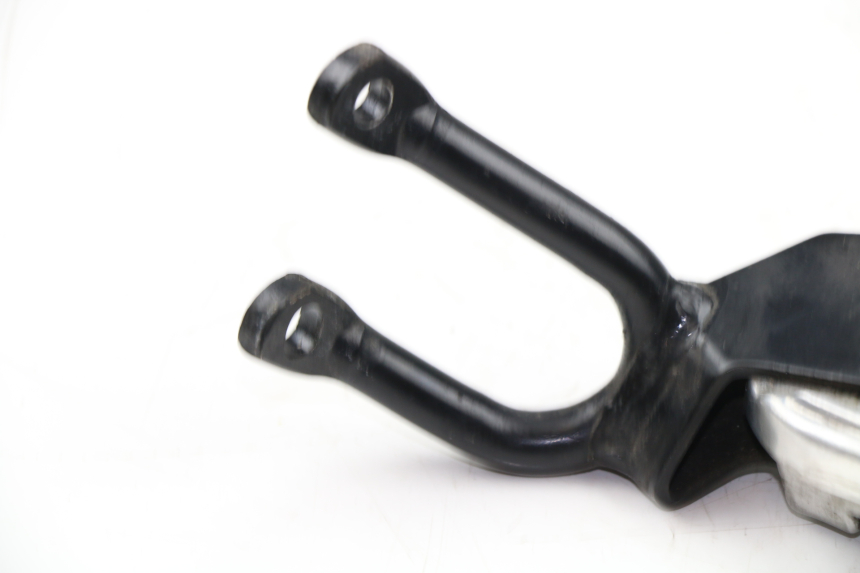 photo de CALE PIED ARRIERE GAUCHE HONDA PCX (JF47) 125 (2012 - 2013)