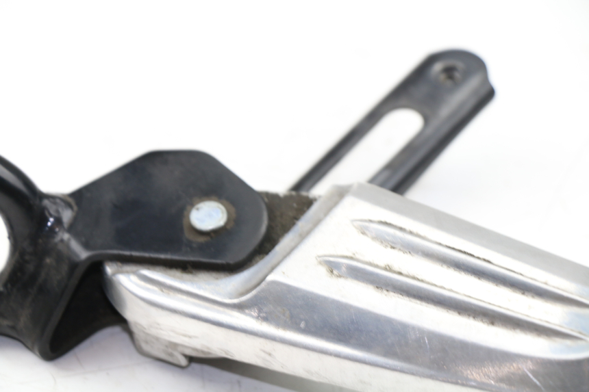 photo de CALE PIED ARRIERE GAUCHE HONDA PCX (JF47) 125 (2012 - 2013)