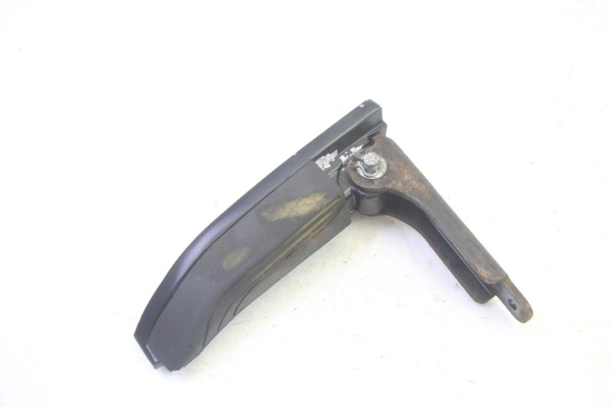 photo de CALE PIED ARRIERE GAUCHE PIAGGIO MP3 500 (2016 - 2018) - Détail de la pièce