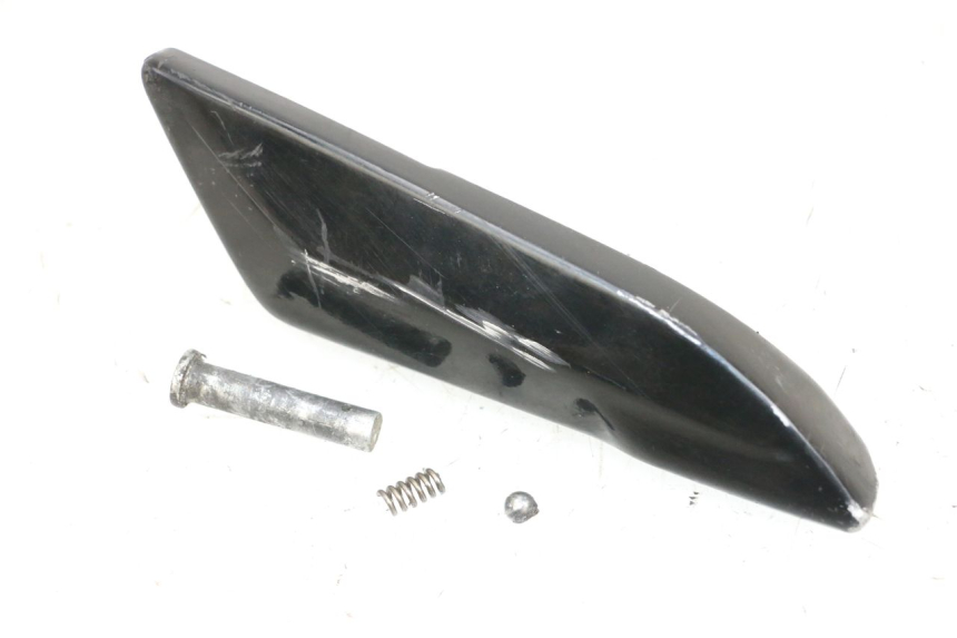 photo de CALE PIED ARRIERE GAUCHE PIAGGIO NEW TYPHOON 50 (2018 - 2021) - Zoom état d’usage