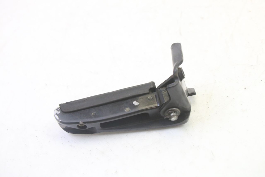 photo de CALE PIED ARRIERE GAUCHE GILERA RUNNER SP 50 (2009 - 2017)