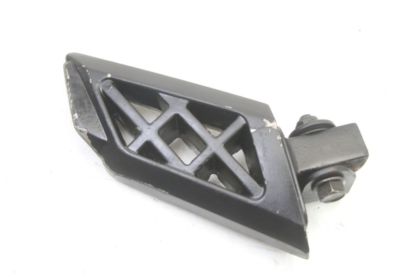 photo de CALE PIED ARRIERE GAUCHE PEUGEOT STREETZONE I 2T 50 (2018 - 2020)