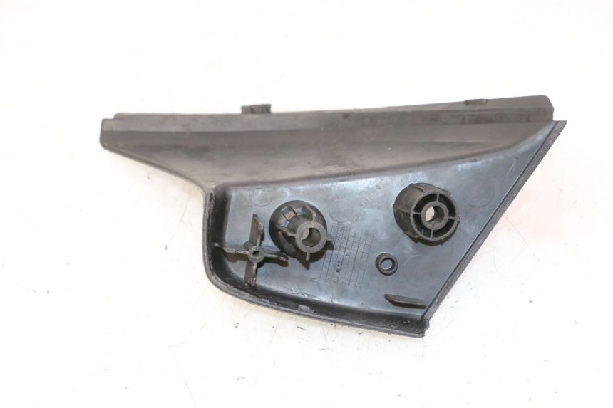 photo de CALE PIED ARRIERE GAUCHE MBK STUNT NAKED 50 (2004 - 2018)