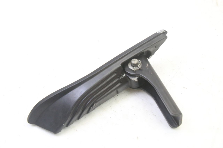 photo de CALE PIED ARRIERE GAUCHE APRILIA SXR 50 (2021 - 2023)