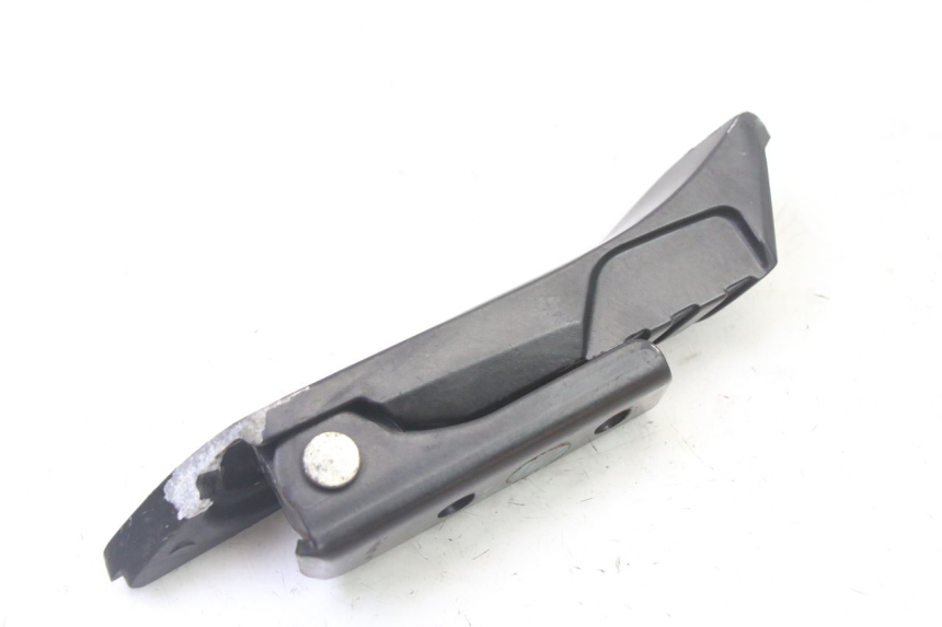 photo de CALE PIED ARRIERE GAUCHE APRILIA SXR 50 (2021 - 2023)