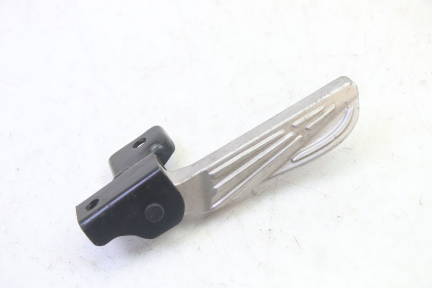 photo de CALE PIED ARRIERE GAUCHE PEUGEOT TWEET PRO EFI 4T 50 (2021 - 2022)