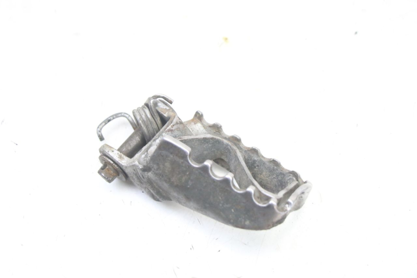 photo de CALE PIED AVANT DROIT HONDA CR 85 (2003 - 2007)