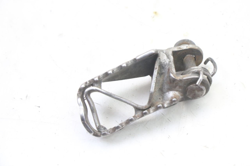 photo de CALE PIED AVANT DROIT HONDA CR 85 (2003 - 2007)